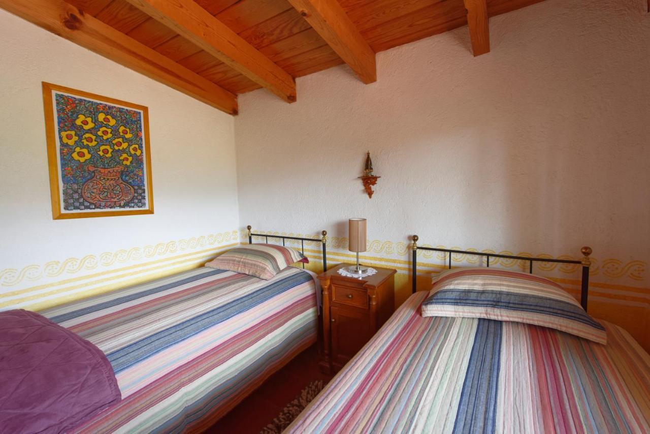 マリナルコ Casa Navacoyan Bed & Breakfast エクステリア 写真